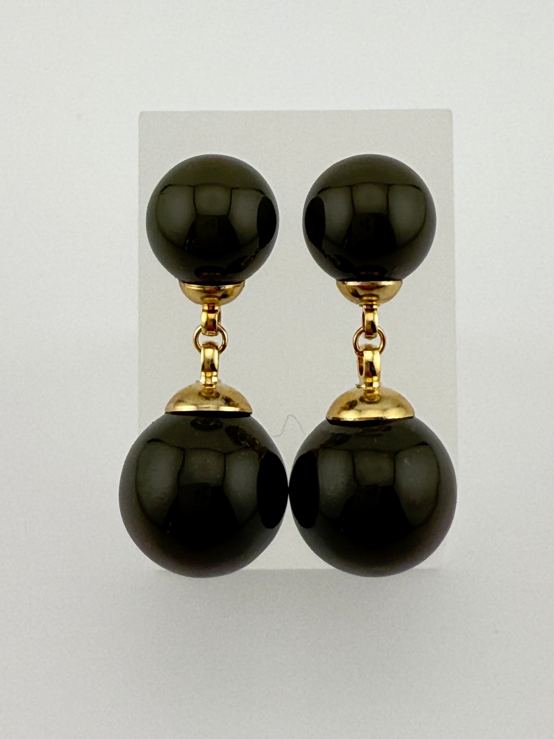 Olive resin drop earrings