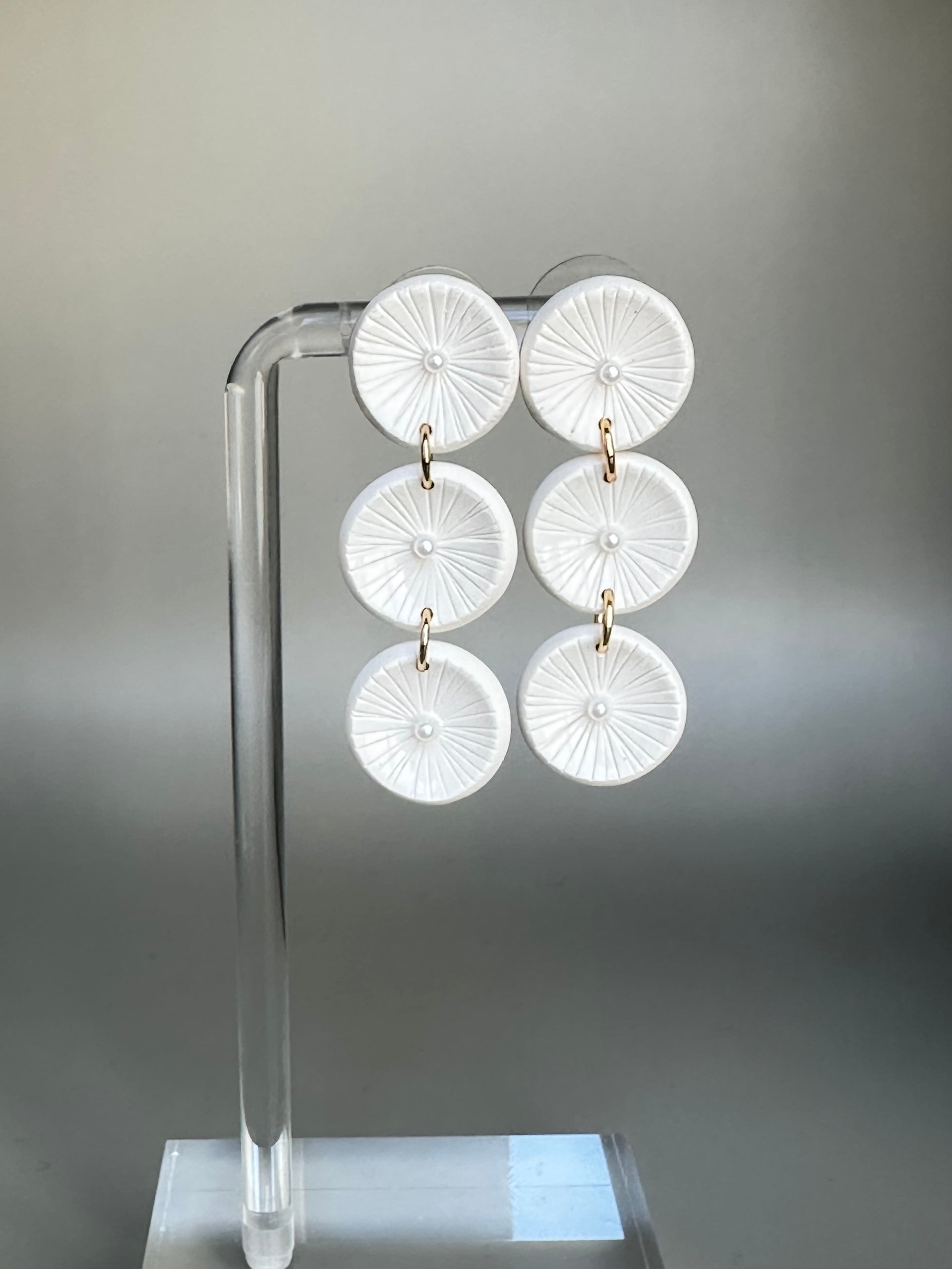 Anemone small drop earrings