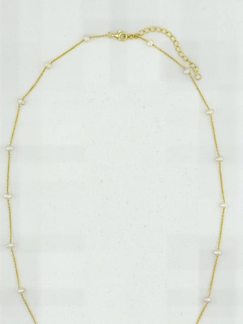 Freshwater biomorphic satellite necklace